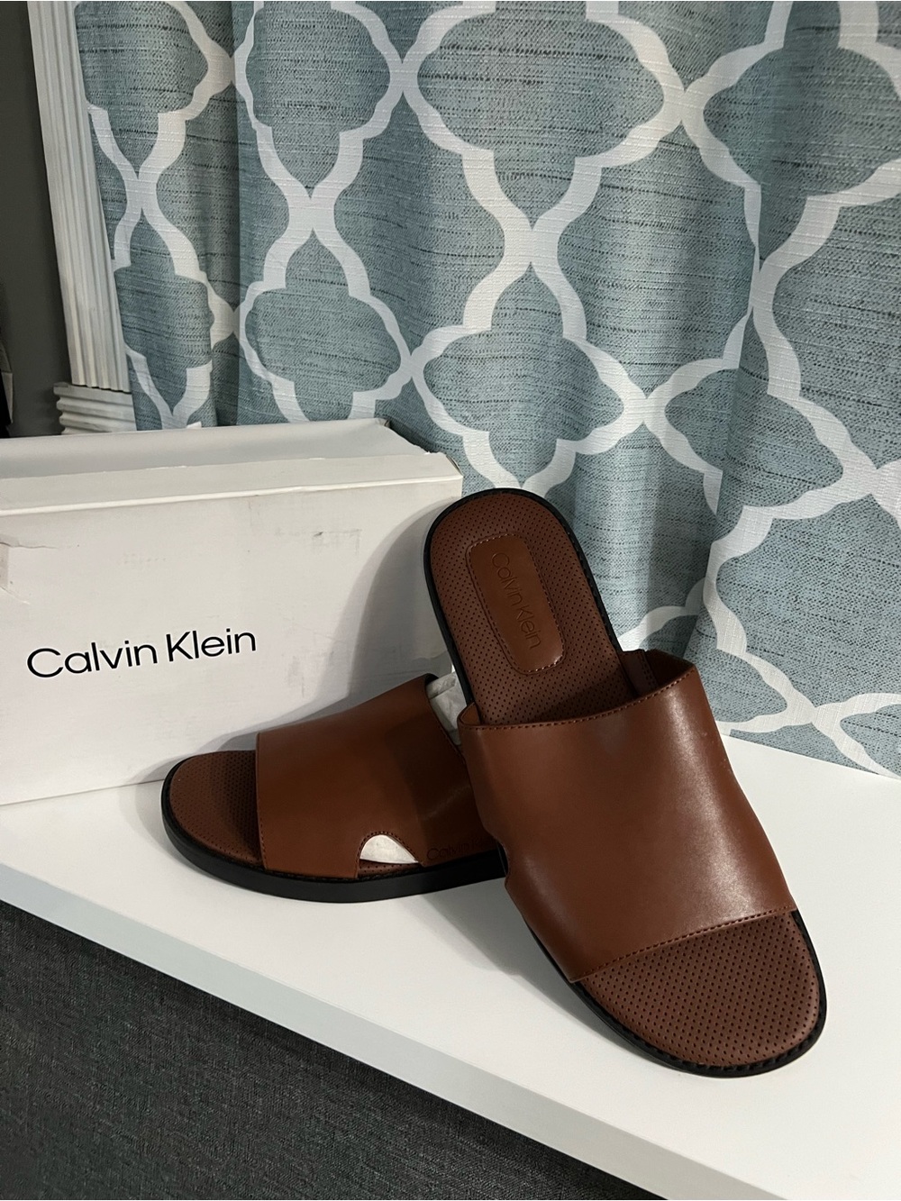 Calvin Klein Men's Brown Leather Slide Sandals - Smooth Upper gladiator style